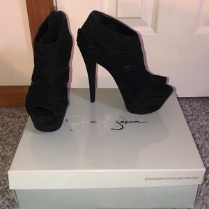 Brand New never worn Jessica Simpson Heels